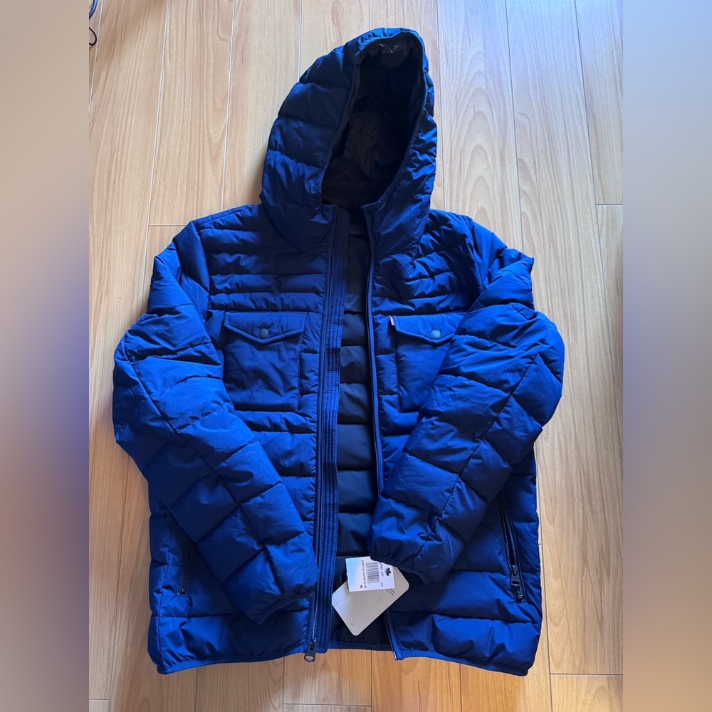 Levi's Blue Puffer Jacket with Quilted Design